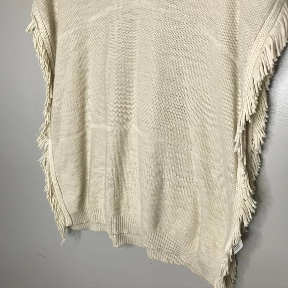 Women's Anthropologie Michael Stars Boho Fringe Poncho Sweater Natural Small - Picture 6 of 10